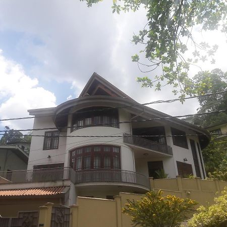 Oak Ray Villa Kandy Exterior foto